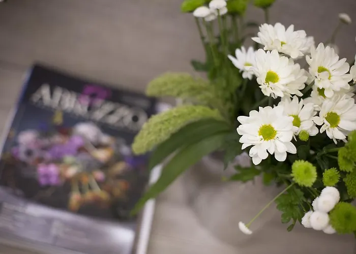 Thebed Bed and Breakfast 4*